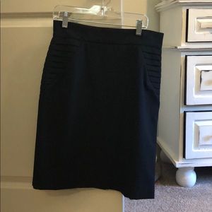 VGUC Size 4 Black Pencil Skirt